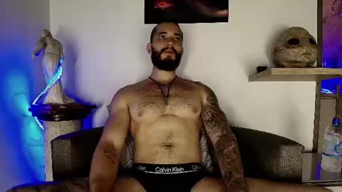Snapshot of morgann_jones chatting on July 13, 9:50 pm morgan online show from July 13, 9:50 pm