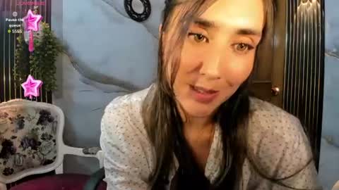 Snapshot of moriahhoe chatting on June 24, 7:24 pm Moriah online show from June 24, 7:24 pm