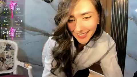 Snapshot of moriahhoe chatting on August 3, 7:39 pm Moriah online show from August 3, 7:39 pm