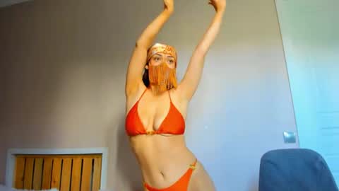 Snapshot of moroccan_diamond_ chatting on June 28, 8:20 am Medina online show from June 28, 8:20 am