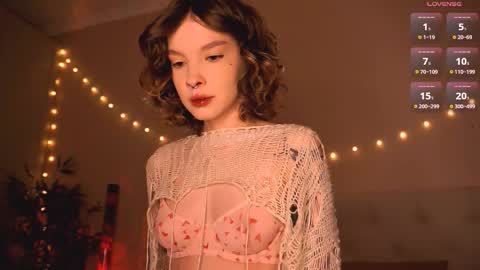 morphessou1 online show from October 7, 9:56 pm