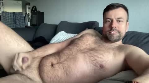 Snapshot of morty87geil chatting on March 16, 6:50 am morty87geil online show from March 16, 6:50 am
