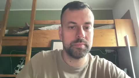 Snapshot of morty87geil chatting on June 15, 9:33 am morty87geil online show from June 15, 9:33 am