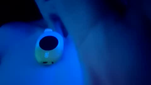 Snapshot of mossbergjoey chatting on October 27, 11:36 am mossbergjoey online show from October 27, 11:36 am