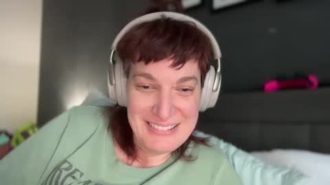 Mossy Mommy online show from February 17, 10:36 pm