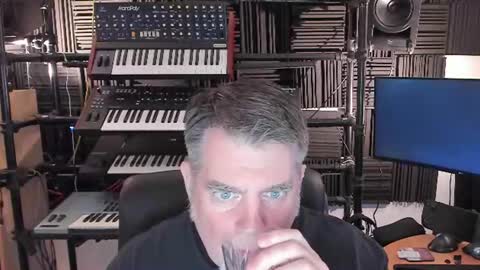 mostly_unbothered online show from June 26, 10:41 am