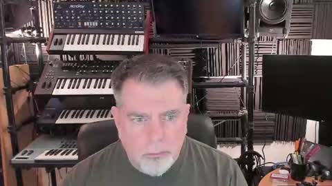 mostly_unbothered online show from August 6, 3:41 am
