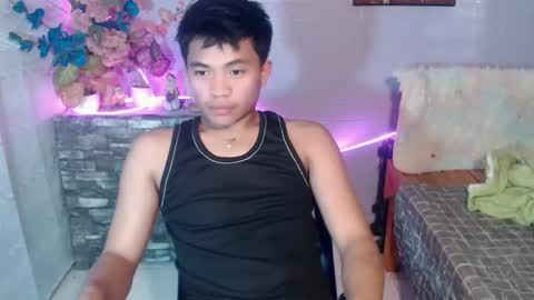 mostwantedtwink online show from June 8, 3:23 pm