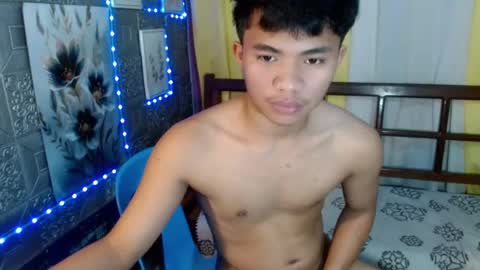 Snapshot of mostwantedtwink chatting on August 7, 12:56 am mostwantedtwink online show from August 7, 12:56 am