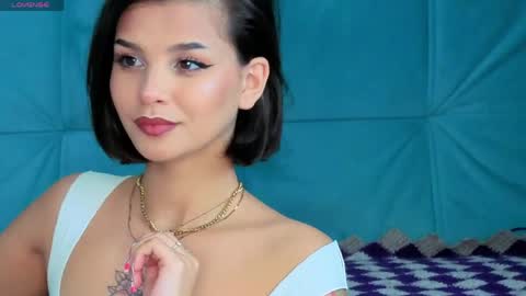 Snapshot of moto_ponchik chatting on May 30, 7:49 am Kris online show from May 30, 7:49 am