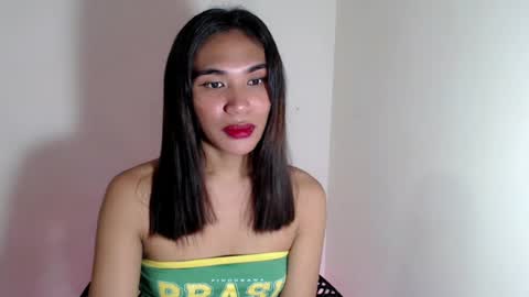 mouiline_rouge69 online show from July 16, 3:40 pm