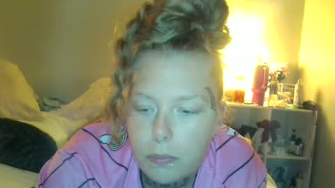mouse32k online show from June 21, 3:42 am