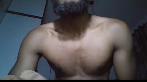 Snapshot of mouthcumer chatting on February 2, 8:41 pm Shayy online show from February 2, 8:41 pm