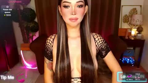 mouthwatering_ayesha online show from November 9, 12:20 am