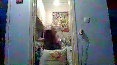 mppempis81 online show from December 5, 6:15 pm