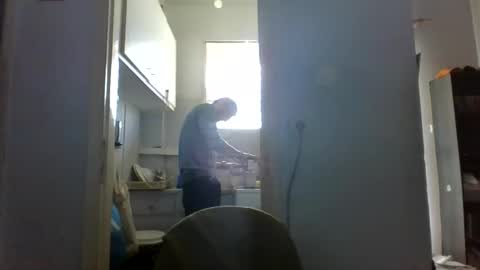 Snapshot of mppempis81 chatting on May 13, 8:34 am mppempis81 online show from May 13, 8:34 am