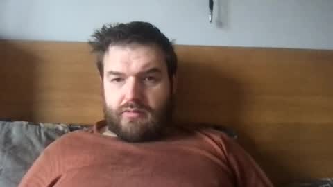 Snapshot of mr834565 chatting on February 8, 1:01 pm mr834565 online show from February 8, 1:01 pm