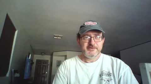 Snapshot of mr_anonymous57 chatting on April 16, 3:57 pm MrAnonymou57 online show from April 16, 3:57 pm