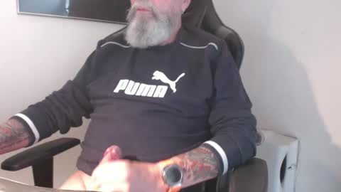 Snapshot of mr_boombastic2021 chatting on September 19, 9:43 am mr_boombastic2021 online show from September 19, 9:43 am