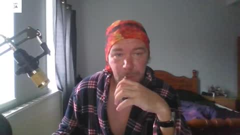 mr_i_ online show from September 20, 8:37 am