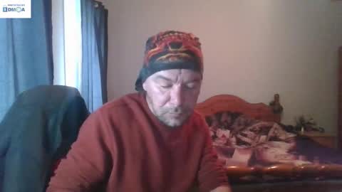 mr_i_ online show from October 13, 8:47 am