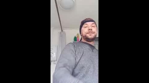 mr_i_ online show from March 7, 10:45 am