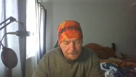 Snapshot of mr_i_ chatting on March 21, 10:31 am mr_i_ online show from March 21, 10:31 am