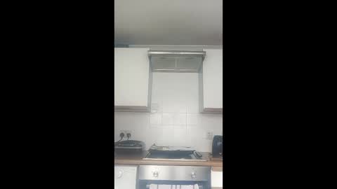 Snapshot of mr_i_ chatting on March 23, 10:08 am mr_i_ online show from March 23, 10:08 am
