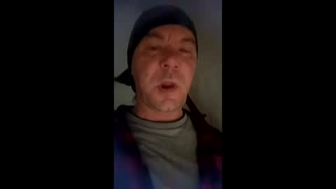 Snapshot of mr_i_ chatting on April 7, 8:48 am mr_i_ online show from April 7, 8:48 am