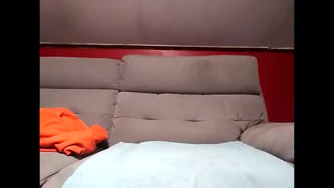 Snapshot of mr_irvin chatting on September 20, 8:59 am mr_irvin online show from September 20, 8:59 am