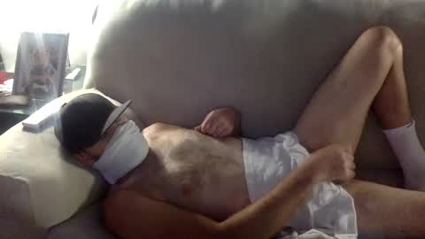 Snapshot of mr_little_1 chatting on October 3, 11:29 am property of ....... online show from October 3, 11:29 am