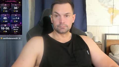 Snapshot of mr_mac69 chatting on December 3, 6:38 pm Cam online show from December 3, 6:38 pm