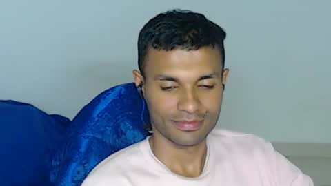 Snapshot of mr_max__ chatting on March 22, 2:59 am Max online show from March 22, 2:59 am