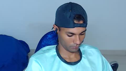 Snapshot of mr_max__ chatting on March 28, 5:45 pm Max online show from March 28, 5:45 pm