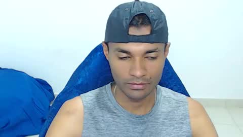Snapshot of mr_max__ chatting on March 30, 1:12 pm Max online show from March 30, 1:12 pm