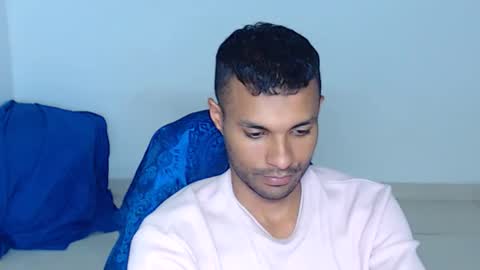 Snapshot of mr_max__ chatting on April 15, 12:39 am Max online show from April 15, 12:39 am