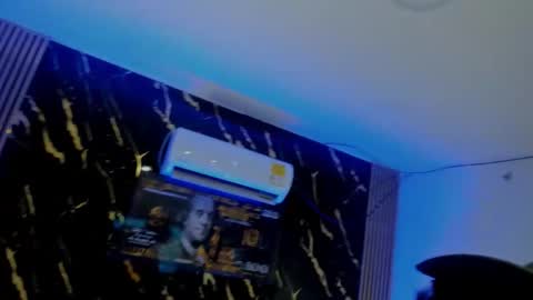 mr_maximo online show from February 22, 2:02 am