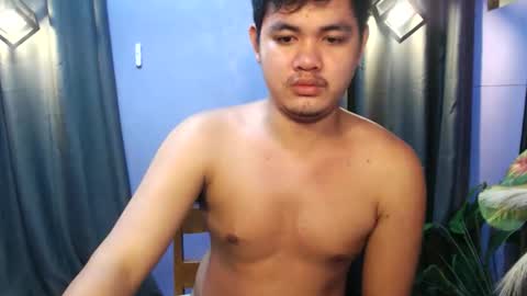 mr_olivercummerx online show from October 22, 10:20 pm