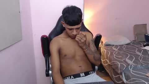 Snapshot of mr_stiven_ chatting on January 11, 2:30 am mr_stiven_ online show from January 11, 2:30 am