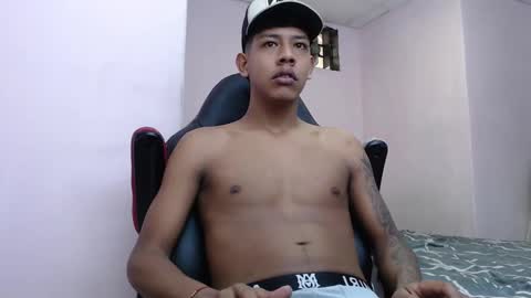 Snapshot of mr_stiven_ chatting on January 28, 3:15 am mr_stiven_ online show from January 28, 3:15 am