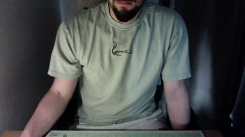 Snapshot of mr_teatime1989 chatting on January 7, 1:35 pm the office guy online show from January 7, 1:35 pm