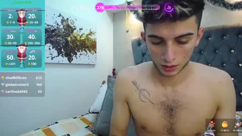 Snapshot of mr_williseo chatting on December 16, 2:25 am williseo online show from December 16, 2:25 am