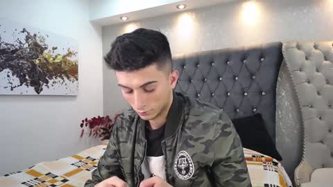 Snapshot of mr_williseo chatting on January 26, 8:13 pm williseo online show from January 26, 8:13 pm