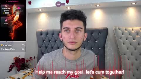 Snapshot of mr_williseo chatting on February 20, 12:41 am williseo online show from February 20, 12:41 am