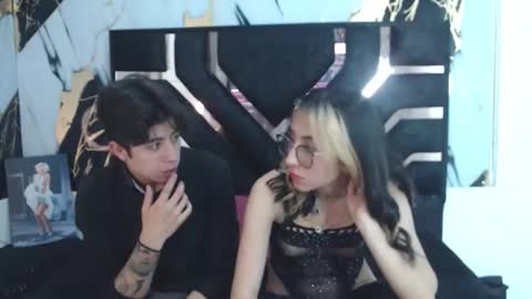mrandmrvlxencs online show from May 23, 3:56 am