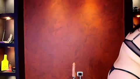 Snapshot of mranii_queen_bdsm_ chatting on July 10, 4:06 am mranii_queen_bdsm_ online show from July 10, 4:06 am