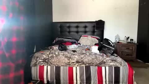 MrBigDThomas online show from March 17, 5:05 pm