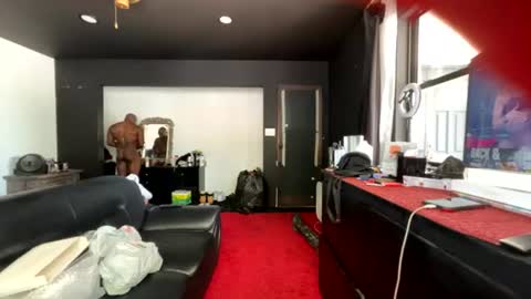 Snapshot of mrbigdthomas chatting on July 16, 6:14 pm MrBigDThomas online show from July 16, 6:14 pm