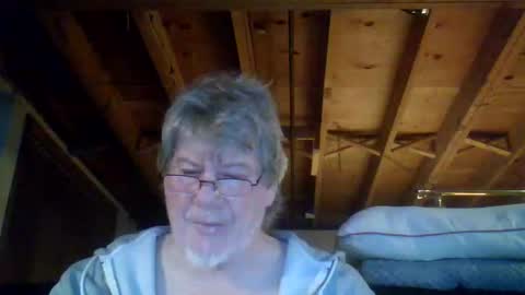 mrblade666 online show from February 2, 11:14 pm