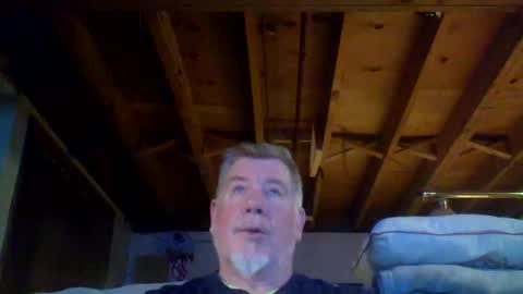 Snapshot of mrblade666 chatting on May 20, 10:32 am mrblade666 online show from May 20, 10:32 am